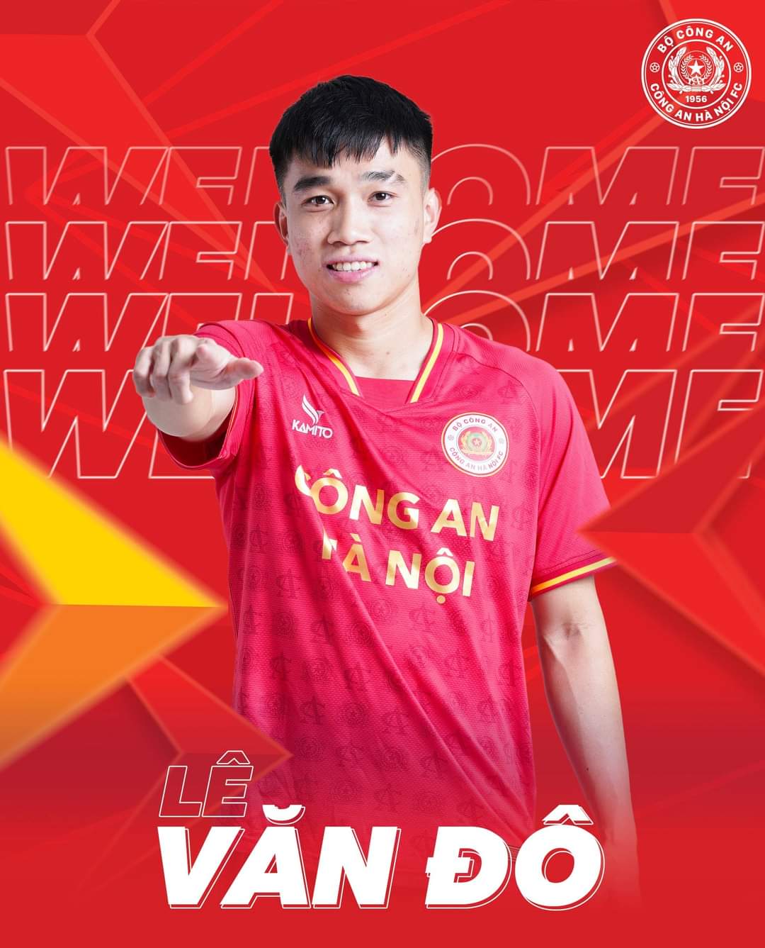 Lê Văn Đô là cầu thủ bóng đá chơi ở vị trí Tiền vệ cánh cho câu lạc bộ bóng đá Công an Hà Nội